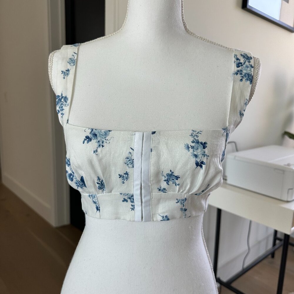 NWT Reformation linen white floral crop top